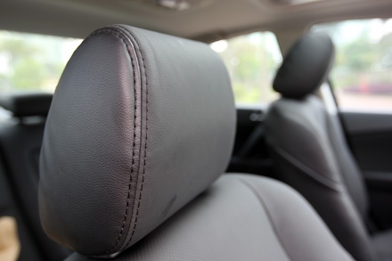 70 triệu đồng + Mazda3 CKD = Bản nhập khẩu - 6 70 triệu đồng + Mazda3 CKD = Bản nhập khẩu