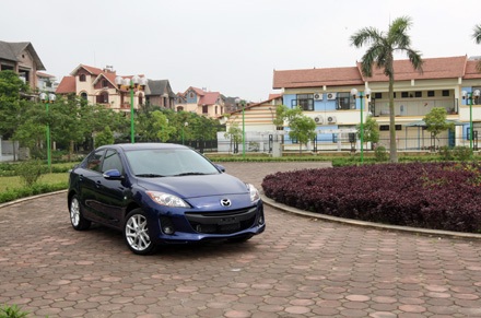 70 triệu đồng + Mazda3 CKD = Bản nhập khẩu - 1 70 triệu đồng + Mazda3 CKD = Bản nhập khẩu