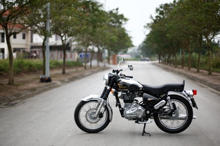 Hoài cổ với Royal Enfield Bullet 500 - 4 Hoài cổ với Royal Enfield Bullet 500