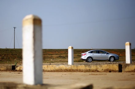 Ford Focus thế hệ mới tại Việt Nam có gì? - 4 Lần đầu tiên, một mẫu hạng C bình dân có tính năng đỗ xe tự động