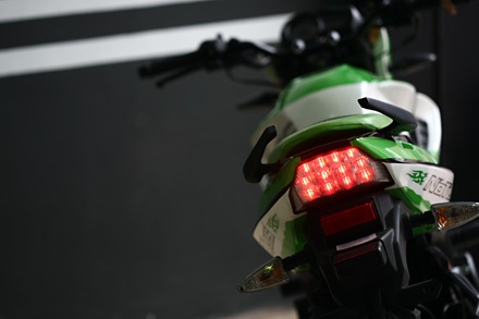 Bộ đèn hậu Led