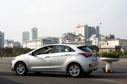 Hyundai i30 2013 tại Việt Nam có gì? - 3 Hyundai i30 2013 tại Việt Nam có gì?