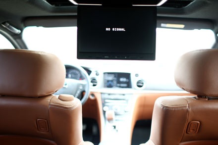 Khám phá xe Luxgen7SUV đến từ Đài Loan - 9 Hai màn hình LCD là trang bị tiêu chuẩn