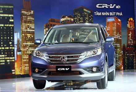 Honda CR-V thế hệ mới ra mắt tại Việt Nam - 2 Honda CR-V thế hệ mới ra mắt tại Việt Nam