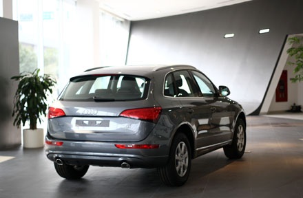 Audi Q5 2013 tại Việt Nam - Thay đổi nhẹ nhàng - 3 Audi Q5 2013 tại Việt Nam - Thay đổi nhẹ nhàng