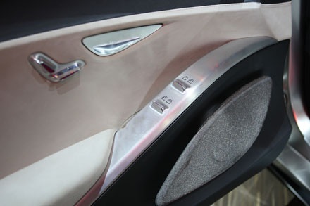 Mercedes chuẩn bị ra nhiều xe mới tại Việt Nam - 6 Mercedes gây bão với GLK diesel tại Việt Nam