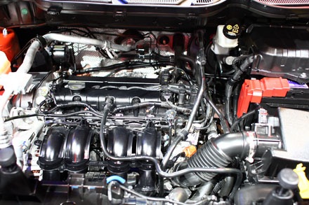 Xe Ford EcoSport sẽ có mặt tại Việt Nam vào cuối năm nay - 7 EcoSport được trang bị động cơ 1.5l Ti-VCT công suất 108 mã lưc,