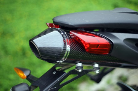 Benelli TNT R160 - Bom nổ chậm đến từ Ý