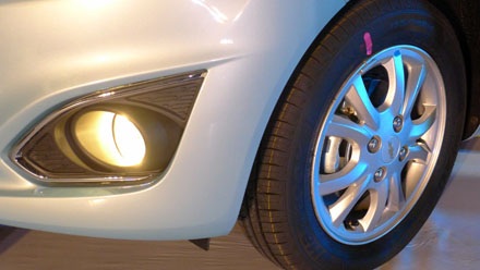 Xe Chevrolet Spark số tự động có giá 377 triệu đồng - 5 Động cơ 1.0L của xe Chevrolet Spark AT