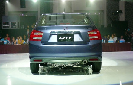 Honda City tại Việt Nam có giá từ 540 triệu đồng - 6 Xe Honda City tại Việt Nam có giá từ 540 triệu đồng