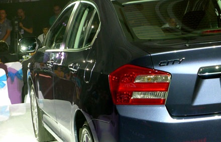 Honda City tại Việt Nam có giá từ 540 triệu đồng - 7 Xe Honda City tại Việt Nam có giá từ 540 triệu đồng
