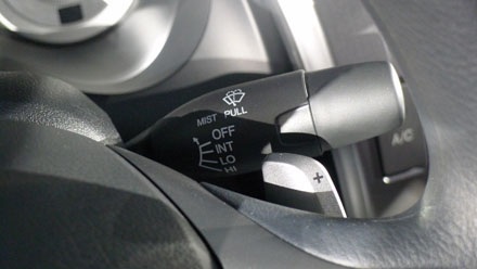 Honda City tại Việt Nam có giá từ 540 triệu đồng - 15 Lẫy chuyển số của bản 5AT