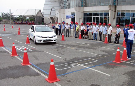 Honda tổ chức chương trình "Lái xe an toàn" - 1 Honda tổ chức chương trình Lái xe an toàn