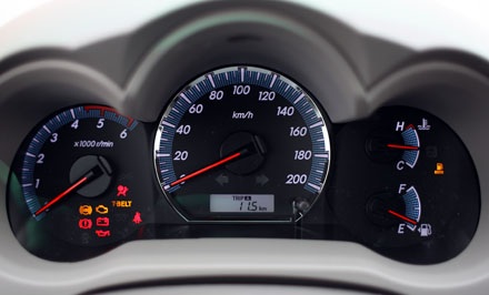 Fortuner 2013 - Minh chứng cho sự bảo thủ - 11 ... cùng bảng đồng hồ hoàn toàn không khác biệt so với phiên bản cũ