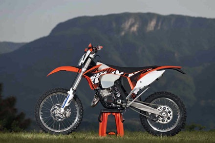 Thương hiệu xe máy KTM sẽ sớm có mặt tại Việt Nam - 4 Mặc dù đã chọn được nhà phân phối nhưng hiện KTM vẫn chưa có showroom chính thức tại Việt Nam