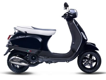 Vespa LX 125 3V và Vespa LT 125 3V