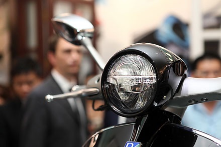 Vespa 946 có phải để kinh doanh? - 2 Việt Hưng