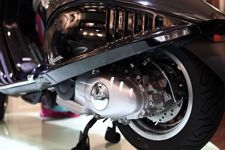 Vespa 946 có phải để kinh doanh? - 13 Việt Hưng