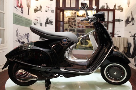 Vespa 946 có phải để kinh doanh? - 4 Việt Hưng