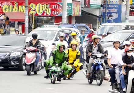 Cuộc đua này một lần nữa lại dấy lên những câu hỏi về