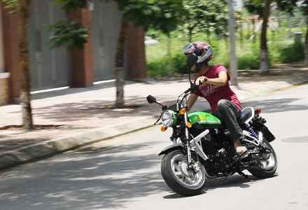 Mini CDR125 - Nhỏ gọn, cá tính - 20 Hiện tại mẫu xe Mini CDR125 được bán với mức giá 29,599 triệu đồng (đã bao gổm thuế GTGT).