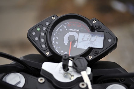 Benelli ra mắt xe côn tay VLM 150 phiên bản mới - 5 Benelli ra mắt xe VLM 150 phiên bản mới