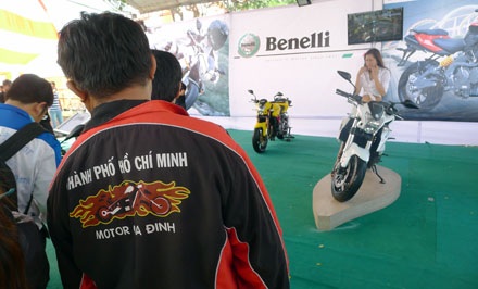 Khai mạc ngày hội mô-tô đầu tiên tại Việt Nam - 9 Như Phúc - Thanh Long