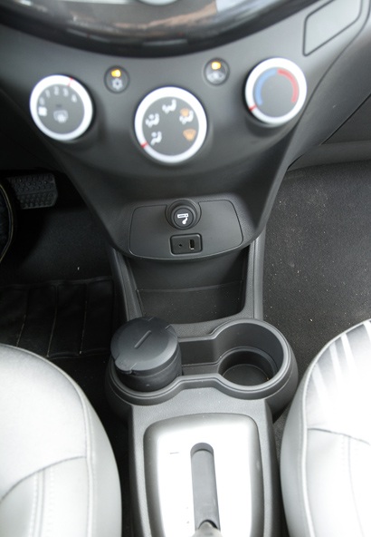 Chevrolet Spark 2013 - Bài toán về giá - 4 Chevrolet Spark 2013 - Bài toán về giá