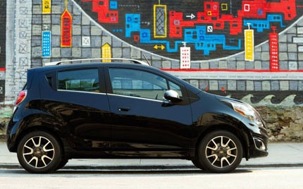 GM Việt Nam ra mắt Spark 1.0L MT