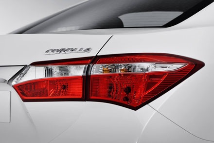 Ra mắt Toyota Corolla Sedan thế hệ mới phiên bản Châu Âu - 5 Ra mắt Toyota Corolla Sedan thế hệ mới phiên bản Châu Âu