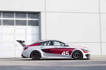 CLA45 AMG Race concept – Mẫu xe đua mới của Mercedes-Benz - 5 CLA45 AMG Race concept – Mẫu xe đua mới của Mercedes-Benz