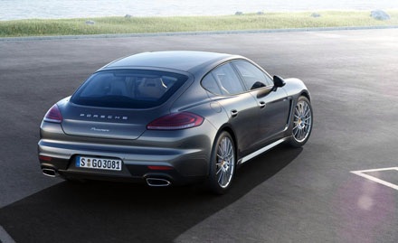 Porsche Panamera Diesel 2014 sẽ ra mắt tại triển lãm ôtô Frankfurt - 3 Porsche Panamera Diesel 2014 sẽ ra mắt tại triển lãm ôtô Frankfurt
