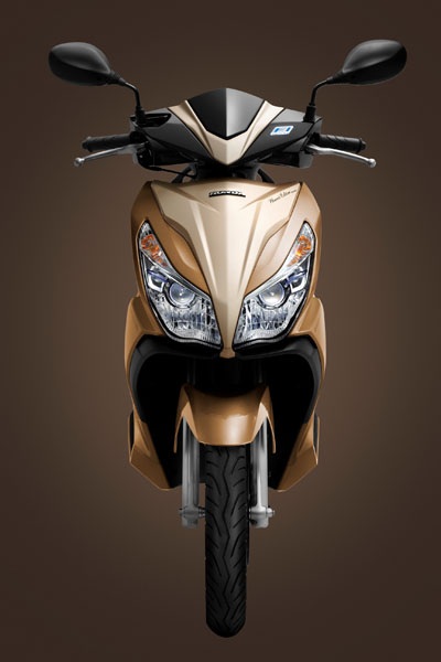 Honda Việt Nam giới thiệu Air Blade FI Magnet mới