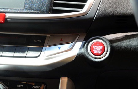 Honda Accord thế hệ mới tại Malaisia có giá bán cụ thể như
sau; phiên bản 2.0 VTi là