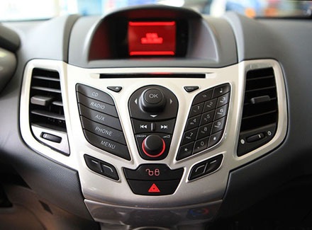 Voice Control trên Ford Fiesta – “Nói” thế nào cho đúng??? - 2 Hệ thống Voice Control sẽ hỗ trợ cho các khách hàng của Ford