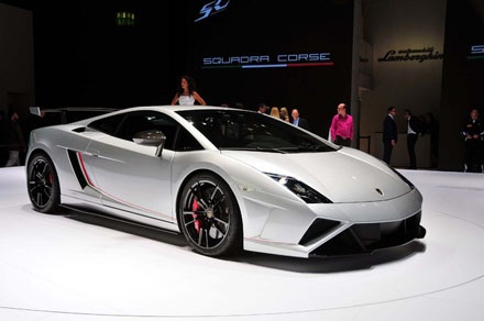 Lamborghini công bố giá bán LP 570-4 Squadra Corse. - 2 Lamborghini