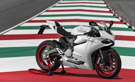 Ducati Panigale 899 có giá 15.790 Euro - 3 Ducati Panigale 899 có giá 15.790 Euro