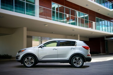 KIA Sportage 2014 tại Mỹ có giá bán từ 21.600 USD - 4 KIA ra mắt mẫu Sportage 2014