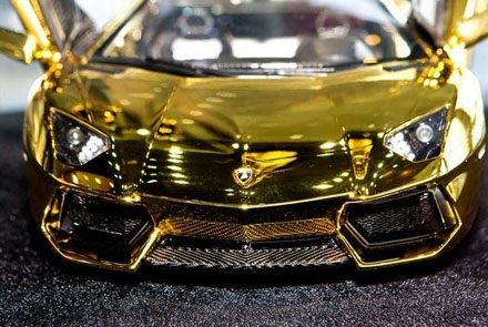 Lamborghini Aventador - Chiếc ôtô đắt nhất thế giới - 12 Lamborghini Aventador - Chiếc ôtô đắt nhất thế giới