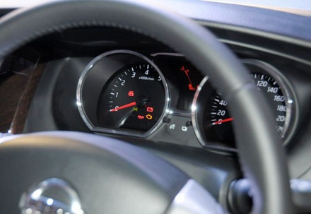 Nissan ra mắt phiên bản nâng cấp của Grand Livina. - 14 Nissan ra mắt phiên bản nâng cấp của Grand Livina.