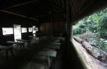 Điện Biên Phủ - Một chiều buồn! - 12 Hội trường nơi Đảng ủy và Bộ chỉ huy thường họp