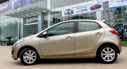 Ra mắt Mazda2 phiên bản mới tại Việt Nam - 2 Ra mắt Mazda2 phiên bản mới tại Việt Nam