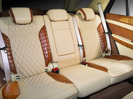 Mercedes-Benz với nội thất da cá sấu - 9 Như Phúc