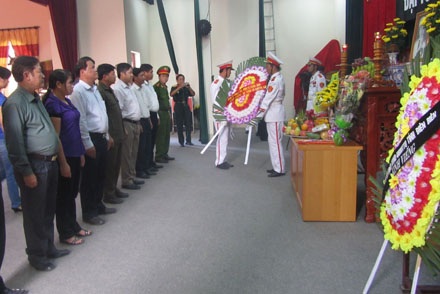 Điện Biên lập ba ban thờ Đại tướng Võ Nguyên Giáp - 2 Điện Biên lập ba ban thờ Đại tướng Võ Nguyên Giáp