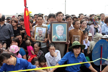 Những giờ phút cuối của Đại tướng tại Hà Nội - 11 Những giây phút cuối cùng của Đại tướng trong lòng người Hà Nội