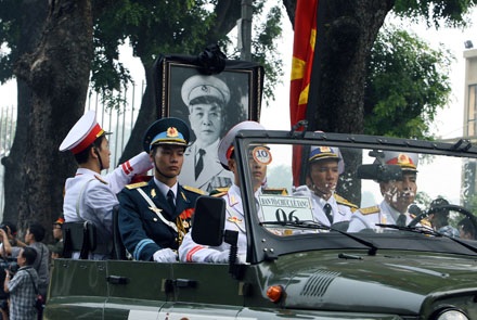 Những giờ phút cuối của Đại tướng tại Hà Nội - 7 Những giây phút cuối cùng của Đại tướng trong lòng người Hà Nội