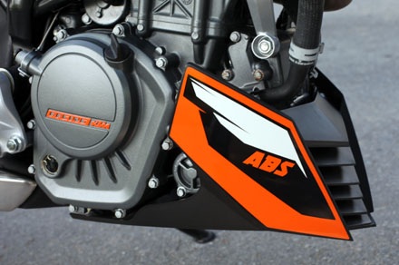KTM Duke 125 tại Việt Nam có gì? - 2 KTM Duke 125 tại Việt Nam có gì?
