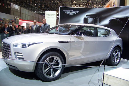 Aston Martin sẽ sớm ra mắt SUV Lagonda? - 7 Như Phúc