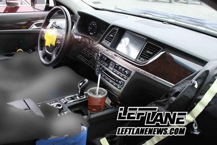 Hyundai Genesis sedan 2015 bất ngờ lộ diện - 3 Phạm Trung Đức