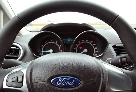 Ford sẽ cho ra mắt Fiesta Ecoboost tại Việt Nam - 7 Ford sẽ cho ra mắt Fiesta Ecoboost tại Việt Nam